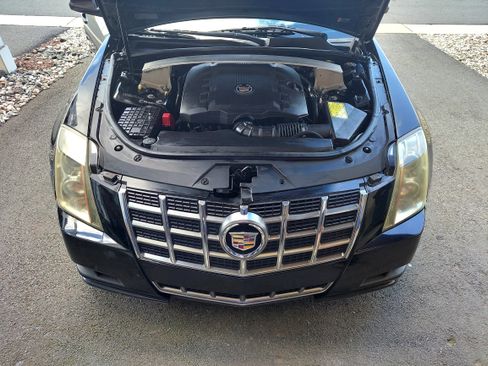 Used 2012 Cadillac CTS Sedan image 9