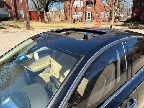 Used 2013 Audi A6 3.0T Prestige w/ Prestige Pkg image 9