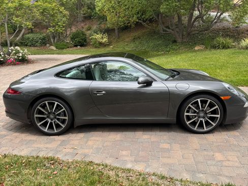 Used 2014 Porsche 911 Carrera image 5
