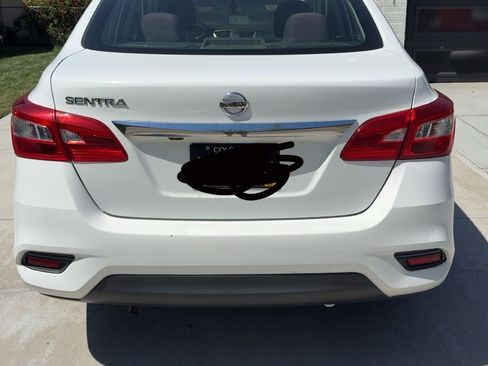 Used 2018 Nissan Sentra S FWD image 2