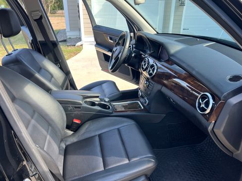 Used 2013 Mercedes-Benz GLK 250 BlueTEC 4MATIC image 19