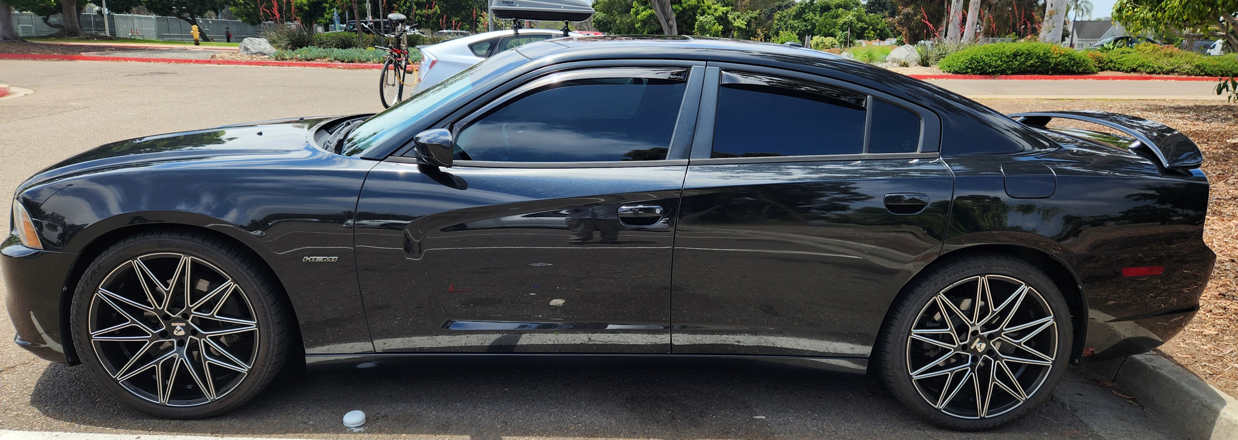 Used 2013 Dodge Charger R/T RWD image 6