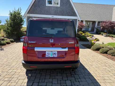Used 2011 Honda Element EX image 13