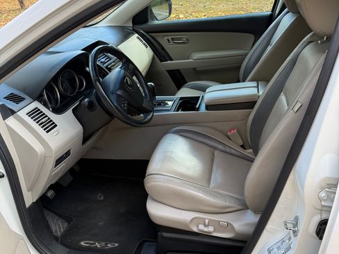 Used 2012 MAZDA CX-9 Touring w/ Moonroof & Bose Audio Pkg image 19