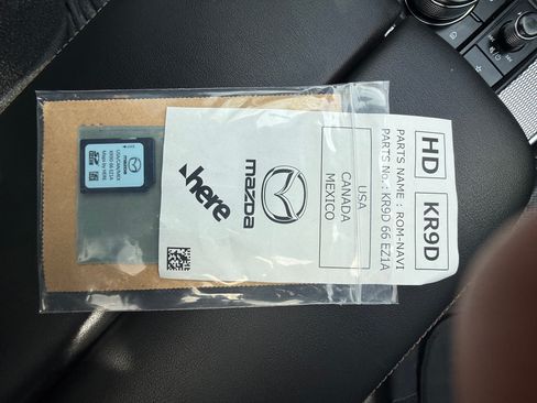 Used 2025 MAZDA CX-70 3.3 Turbo S w/ Premium Package image 19