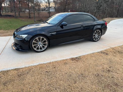 Used 2011 BMW M3 Convertible image 15