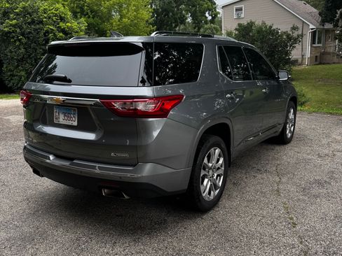 Used 2018 Chevrolet Traverse Premier AWD/4WD image 4