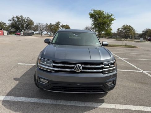 Used 2019 Volkswagen Atlas SEL image 4