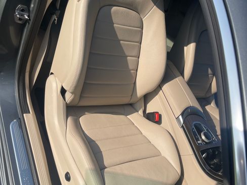 Used 2019 Mercedes-Benz C 300 Coupe image 19