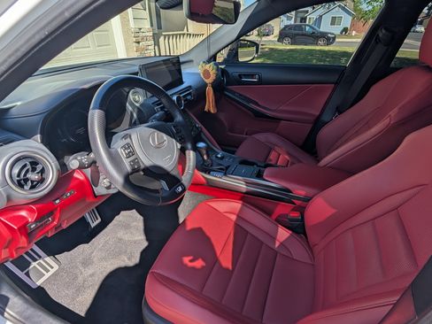 Used 2022 Lexus IS 350 F Sport w/ Navigation Package image 9