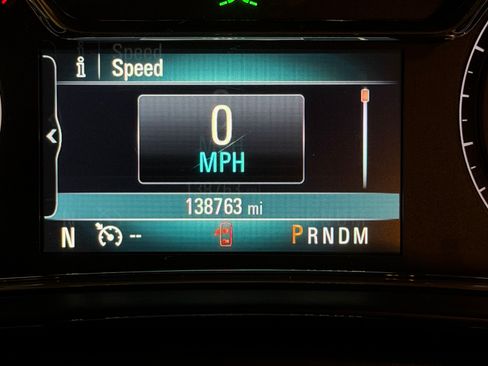 Used 2016 Buick Regal Premium AWD/4WD image 32
