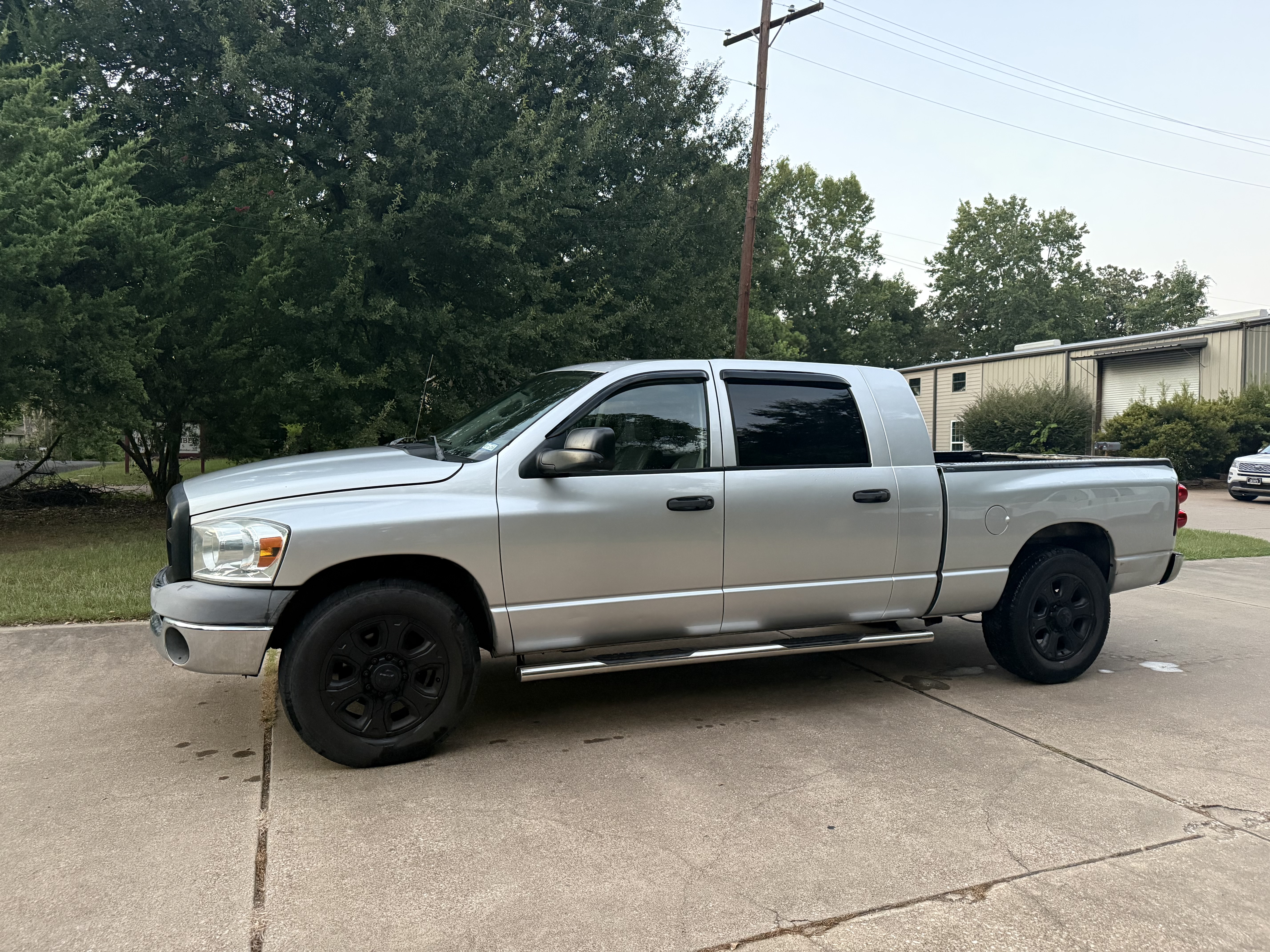 Used 2007 Dodge Ram 2500 Truck SLT RWD image 4