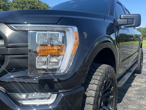 Used 2022 Ford F150 XLT w/ Equipment Group 302A High image 10