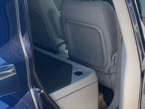 Used 2007 Chevrolet HHR LS w/ Enhanced Safety Package image 13