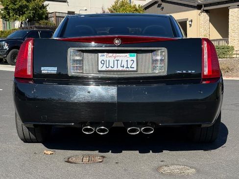 Used 2006 Cadillac XLR image 5