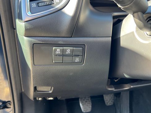 Used 2018 MAZDA MAZDA3 Grand Touring w/ Premium Equipment Package image 21