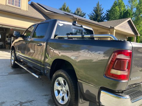 Used 2021 RAM 1500 Big Horn AWD/4WD image 5