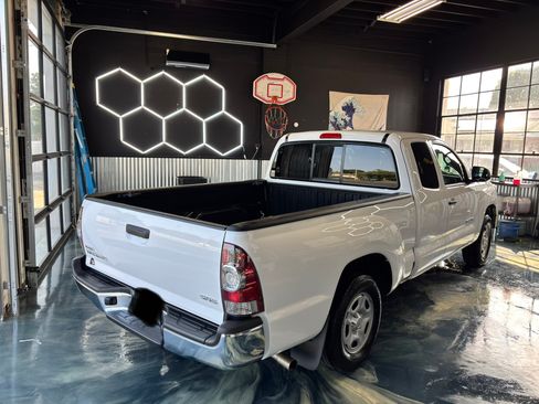 Used 2015 Toyota Tacoma 2WD Access Cab w/ SR5 Package image 8