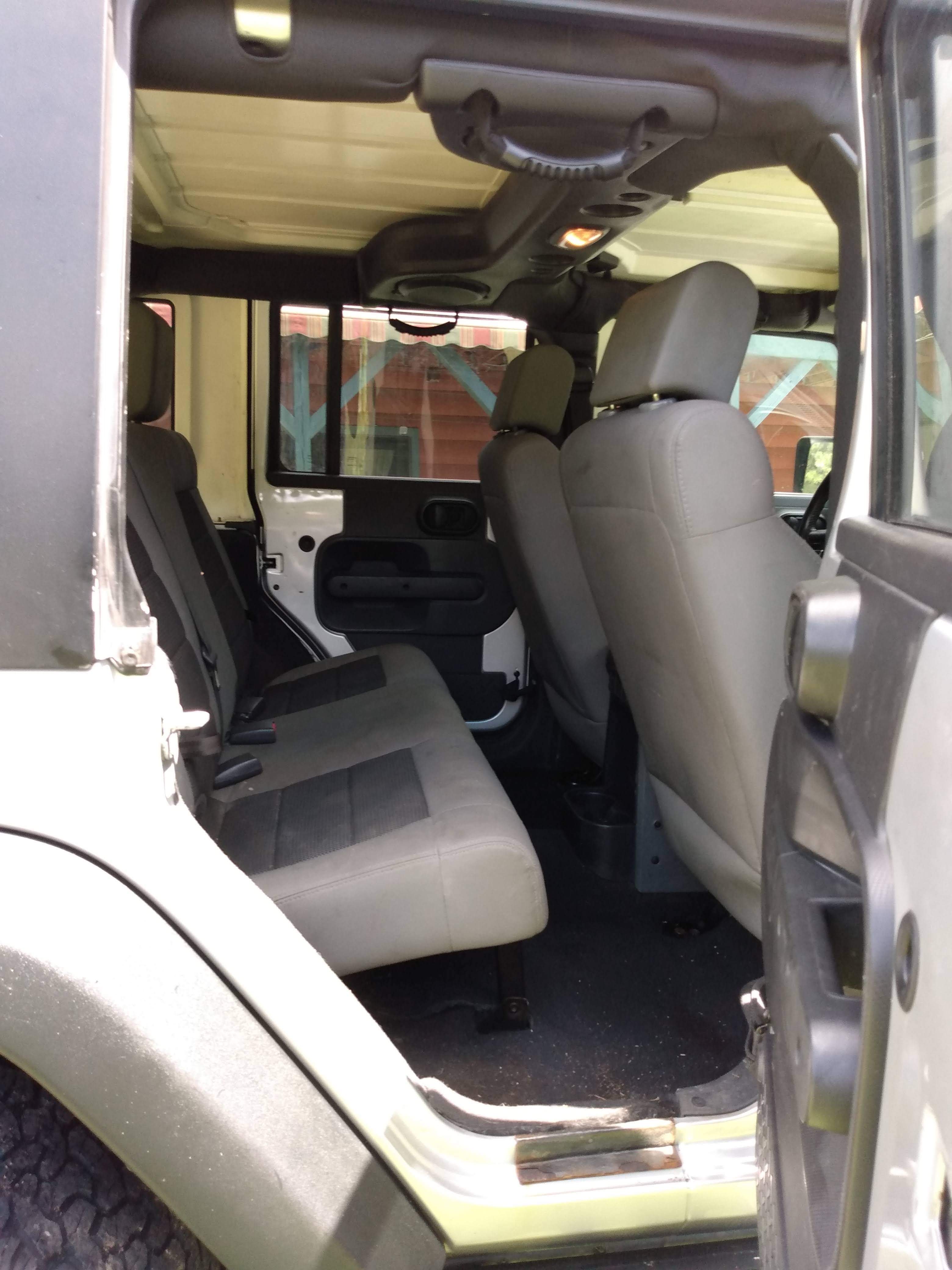 Used 2009 Jeep Wrangler Unlimited X AWD/4WD image 14
