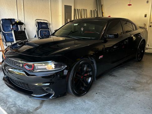 Used 2019 Dodge Charger Scat Pack w/ Plus Group image 26