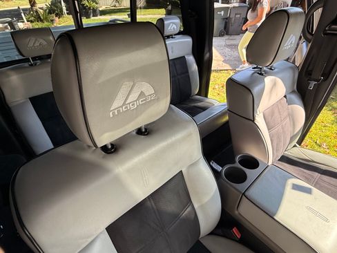 Used 2006 Lincoln Mark LT 4x4 image 22