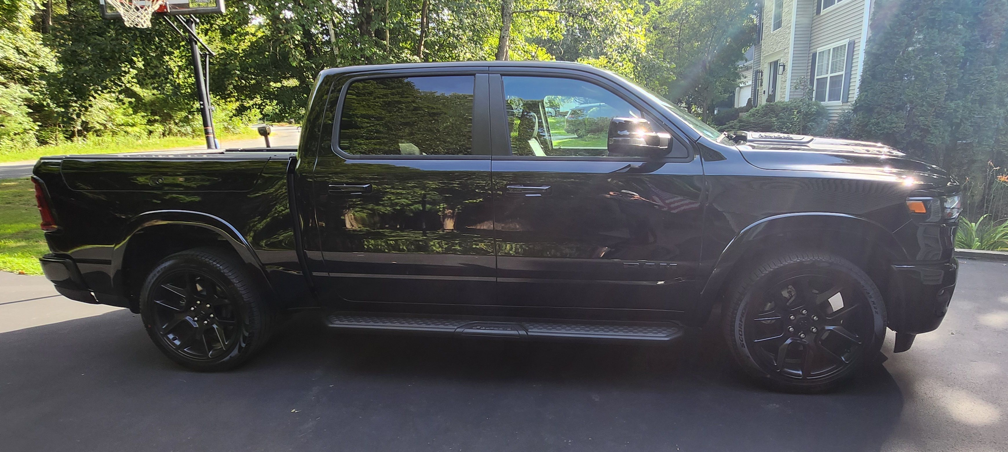 Used 2026 RAM 1500 Laramie w/ Night Edition AWD/4WD image 16