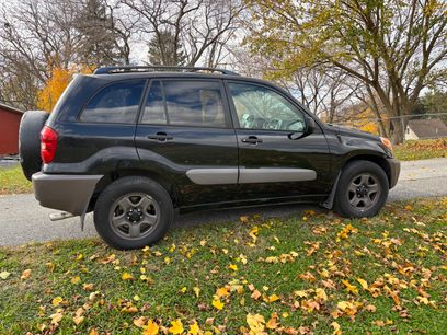 Used 2005 Toyota RAV4 4WD