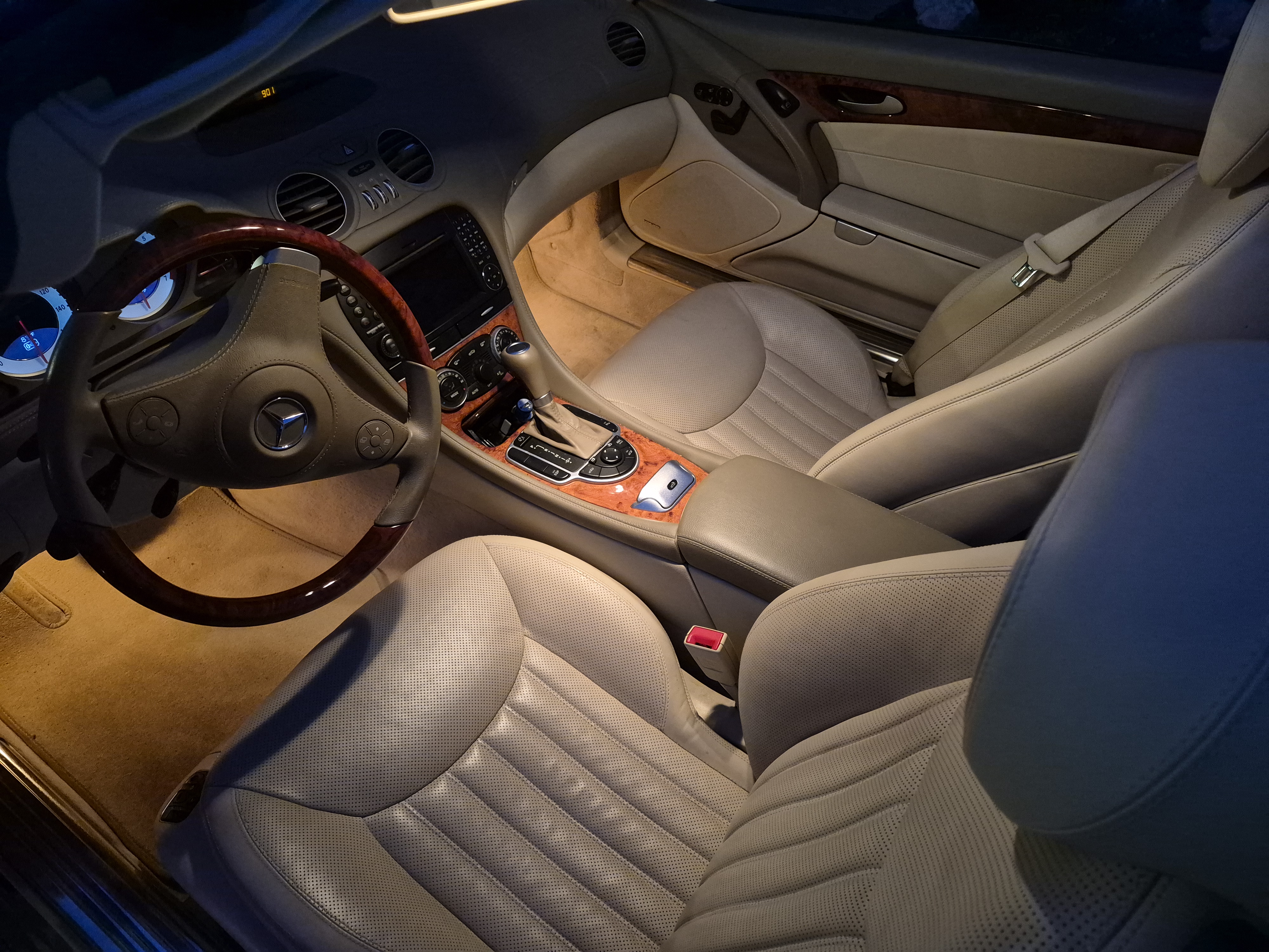 Used 2009 Mercedes-Benz SL 550 image 10