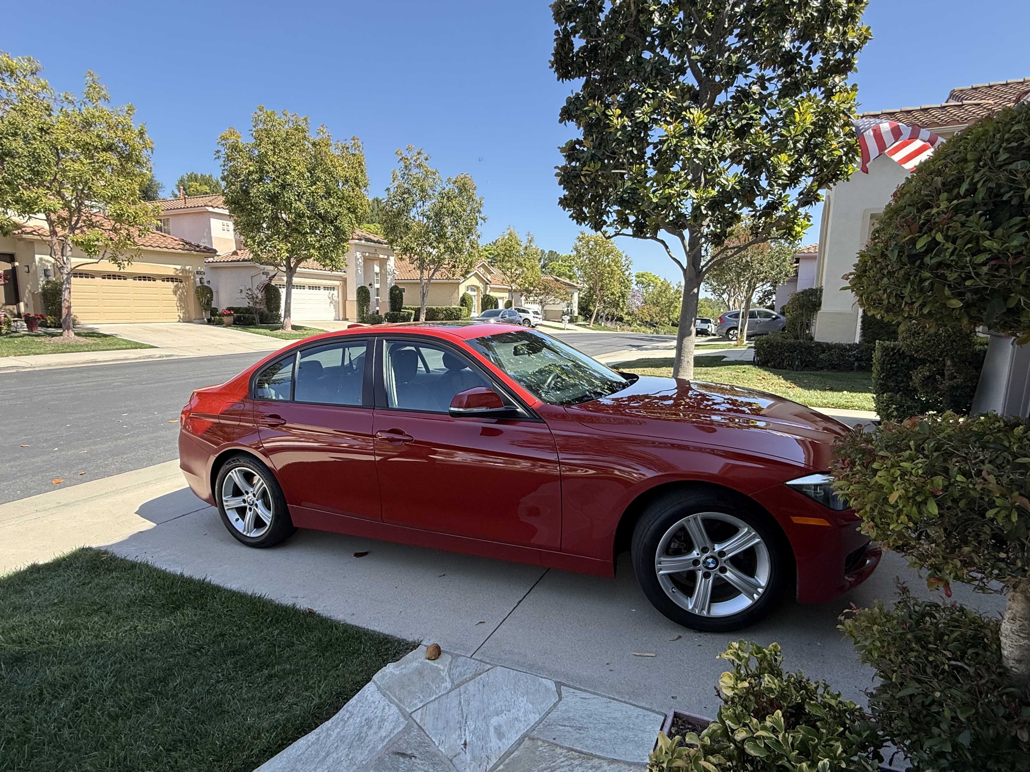 Used 2015 BMW 328i Sedan RWD image 1