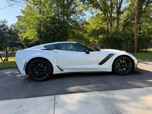 Used 2019 Chevrolet Corvette ZR1 w/ ZTK Track Performance Package RWD image 14