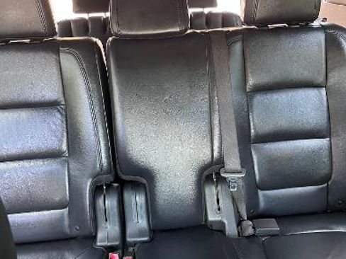 Used 2012 Ford Explorer XLT FWD image 8