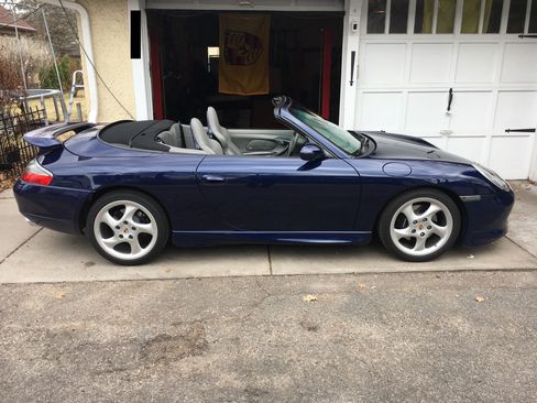 Used 2001 Porsche 911 Cabriolet image 10