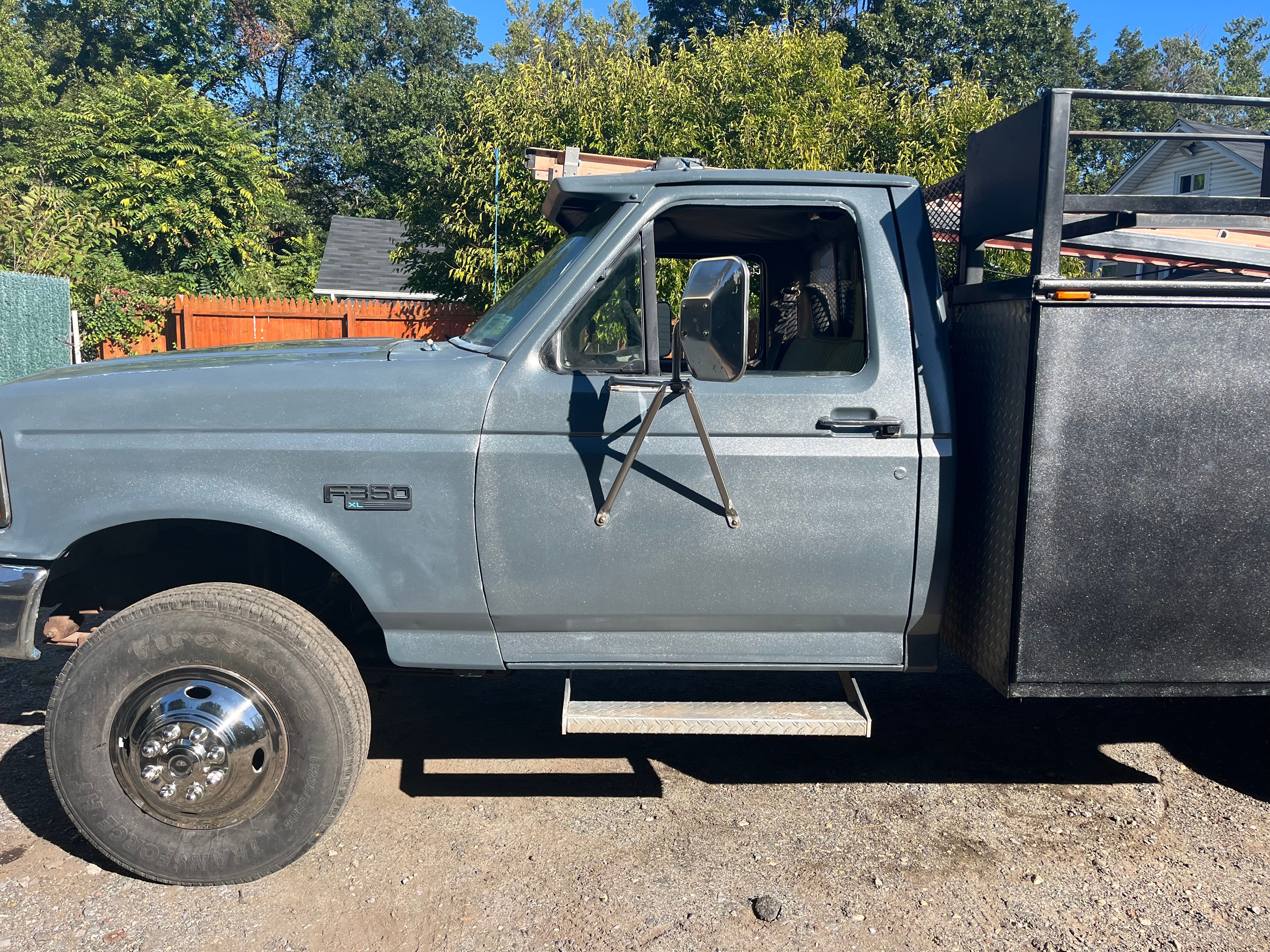 Used 1997 Ford F350 4x4 Regular Cab image 1