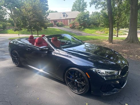 Used 2022 BMW M850i xDrive Convertible AWD/4WD image 1