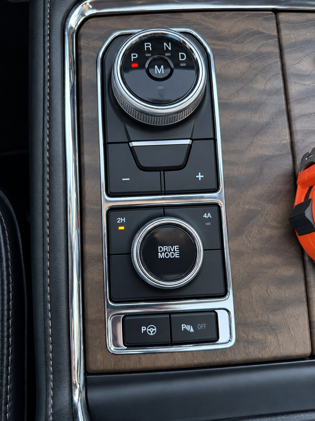 Used 2019 Ford Expedition Max Platinum AWD/4WD image 13