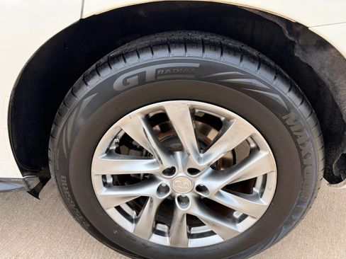 Used 2015 INFINITI QX60 FWD w/ Premium Plus Package image 24