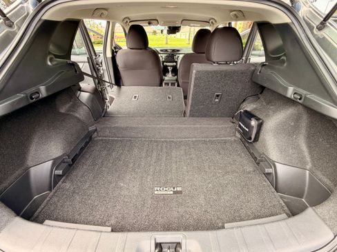 Used 2022 Nissan Rogue Sport S FWD image 15