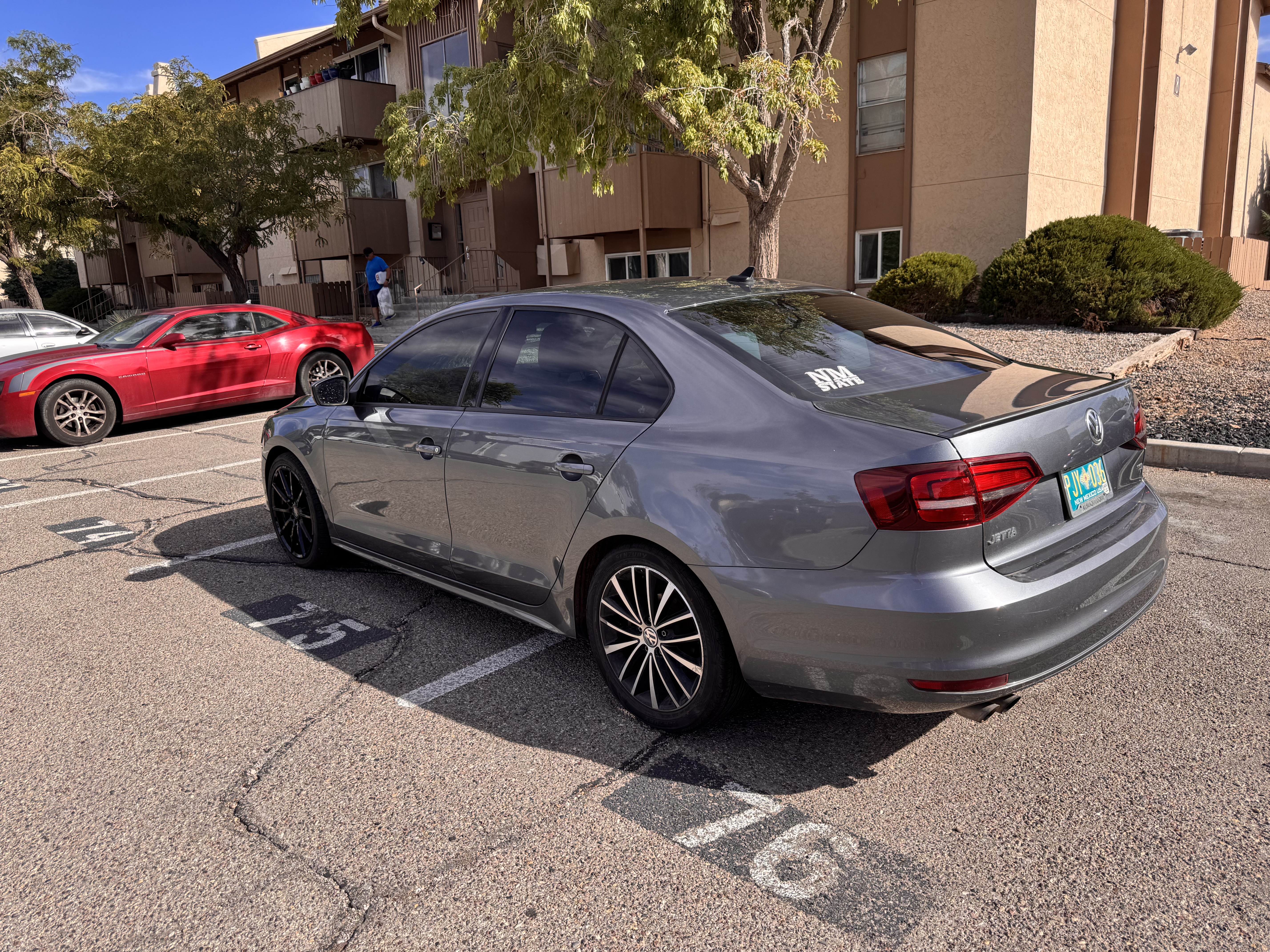 Used 2017 Volkswagen Jetta Sport FWD image 6