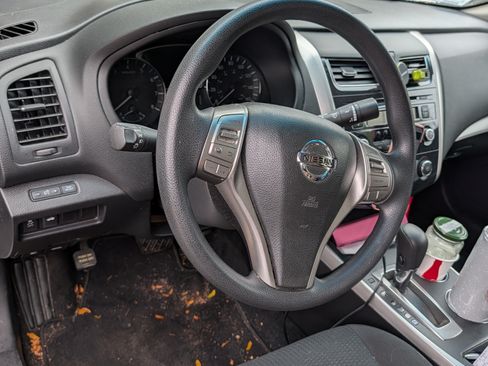 Used 2015 Nissan Altima 2.5 S w/ Power Driver Seat Package image 7