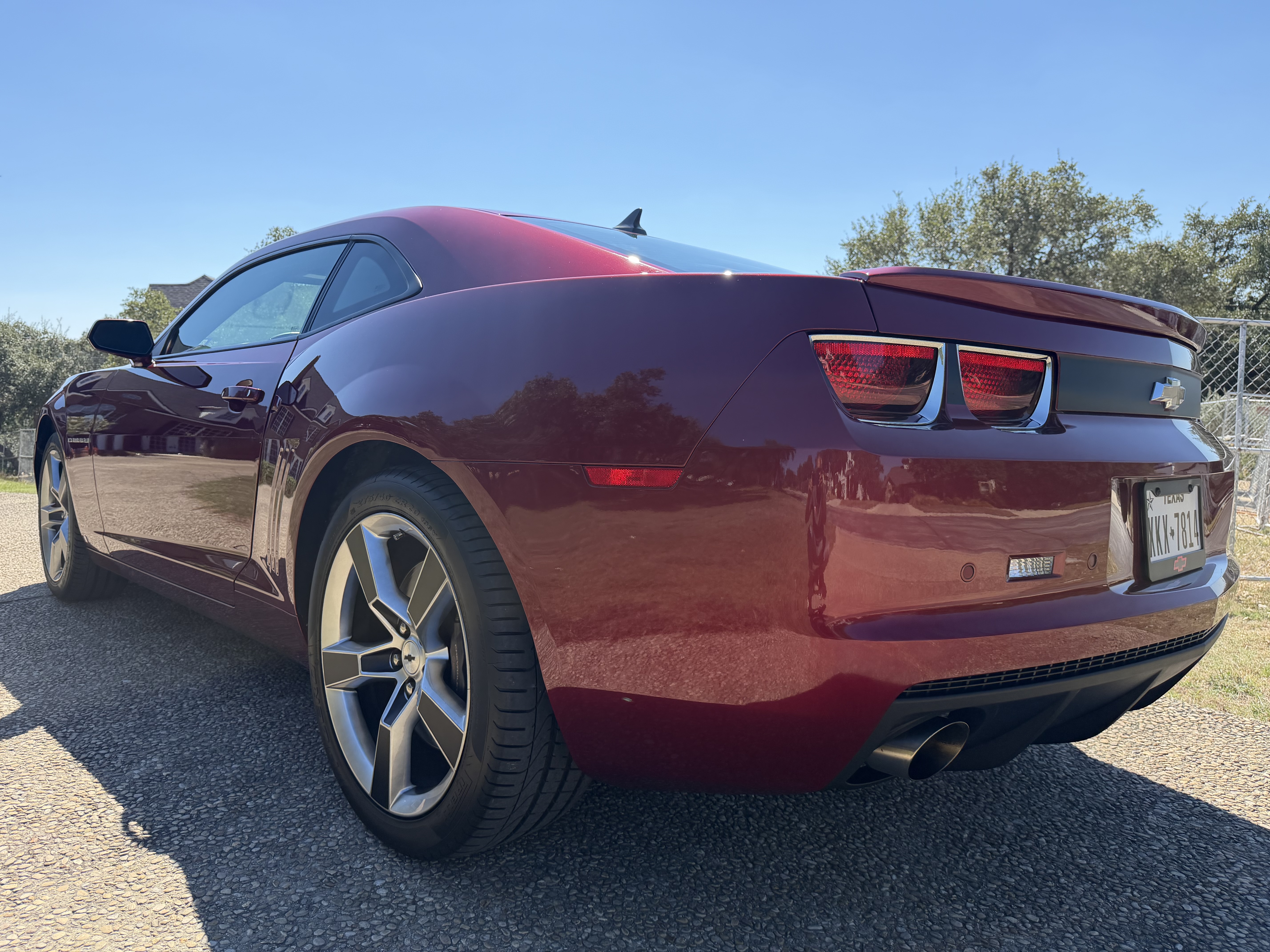 Used 2010 Chevrolet Camaro SS w/ RS Package RWD image 8