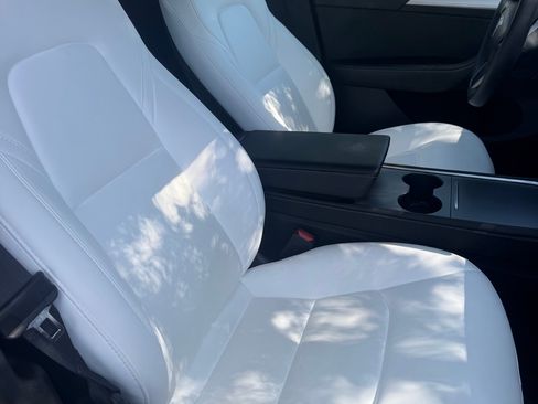 Used 2023 Tesla Model Y Long Range AWD/4WD image 11