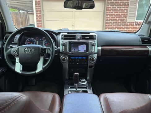 Used 2015 Toyota 4Runner Limited AWD/4WD image 8