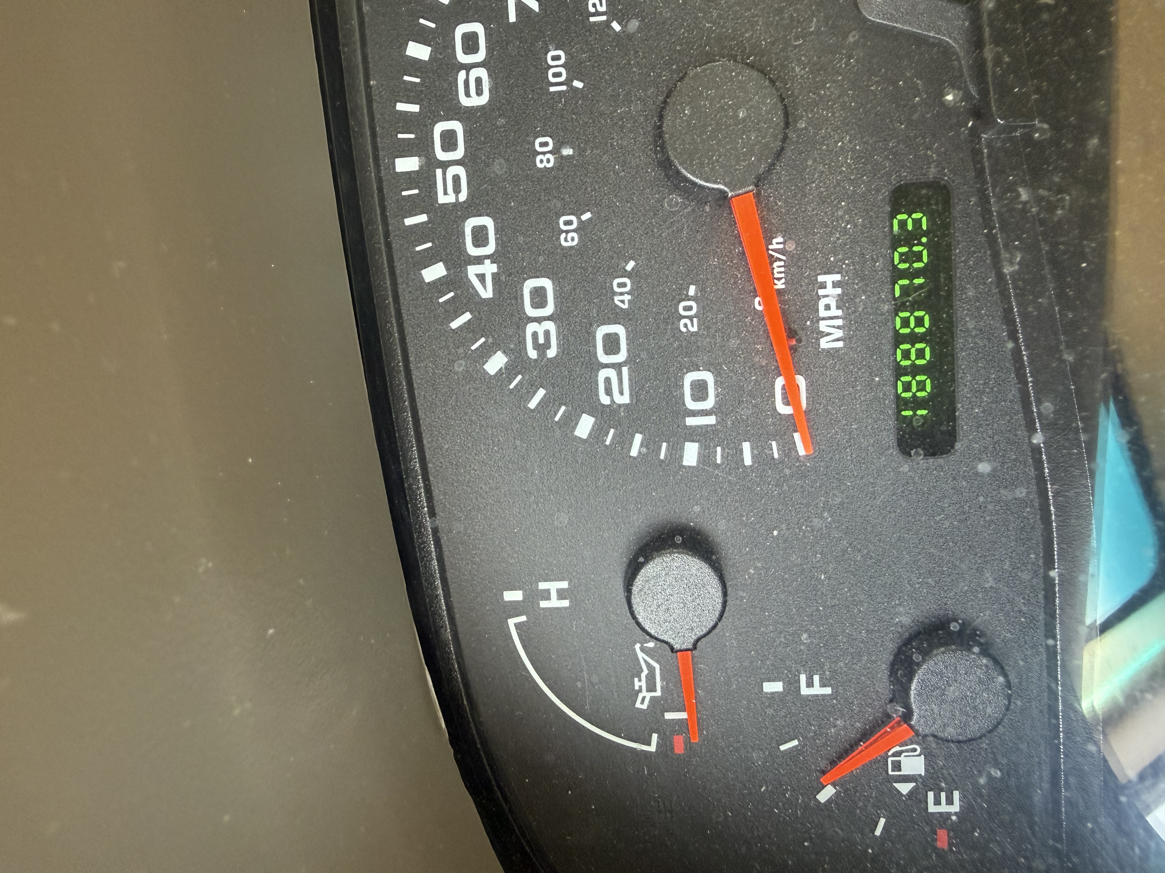Used 2002 Ford Excursion Limited AWD/4WD image 17