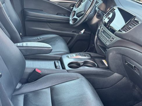 Used 2021 Honda Pilot Special Edition image 4