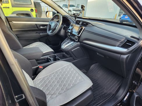 Used 2020 Honda CR-V LX image 10