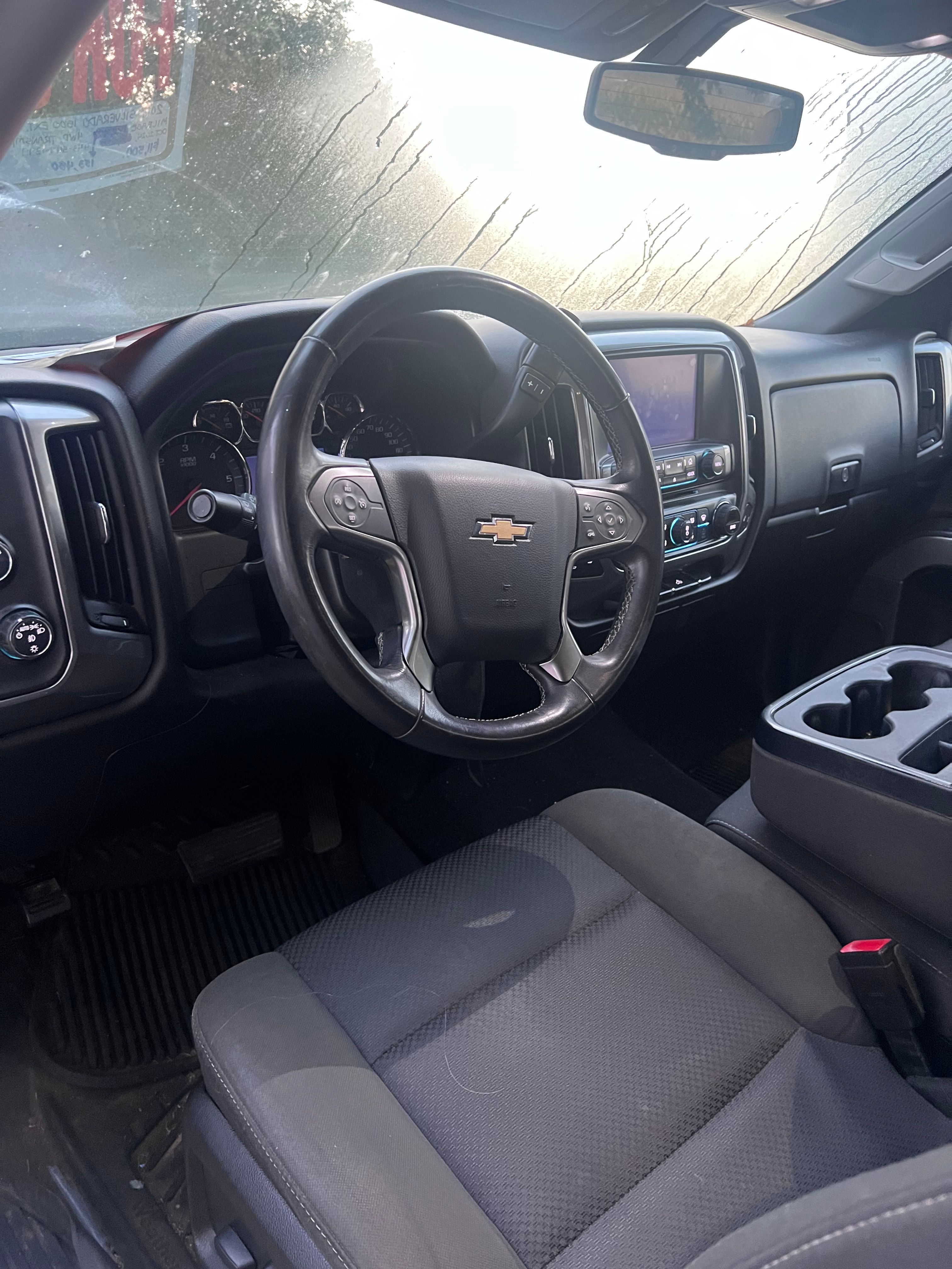 Used 2017 Chevrolet Silverado 1500 LT w/ All Star Edition AWD/4WD image 15