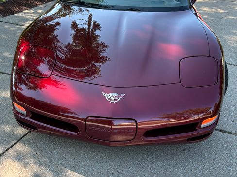 Used 2003 Chevrolet Corvette Convertible w/ Preferred Equipment Group1 RWD image 5