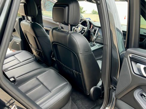 Used 2018 Porsche Macan GTS image 16