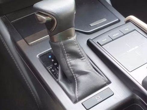 Used 2019 Lexus ES 350 w/ Premium Package image 21