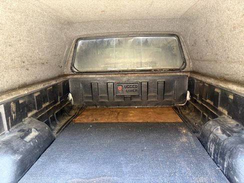 Used 1999 Ford F250 2WD SuperCab Super Duty image 17